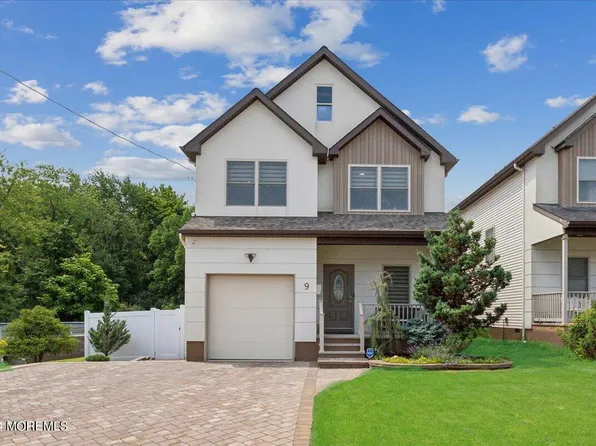 9 Lasatta Avenue, Manalapan, NJ 07726