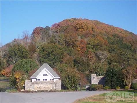 2nd image of 1110 Natchez Valley Ln