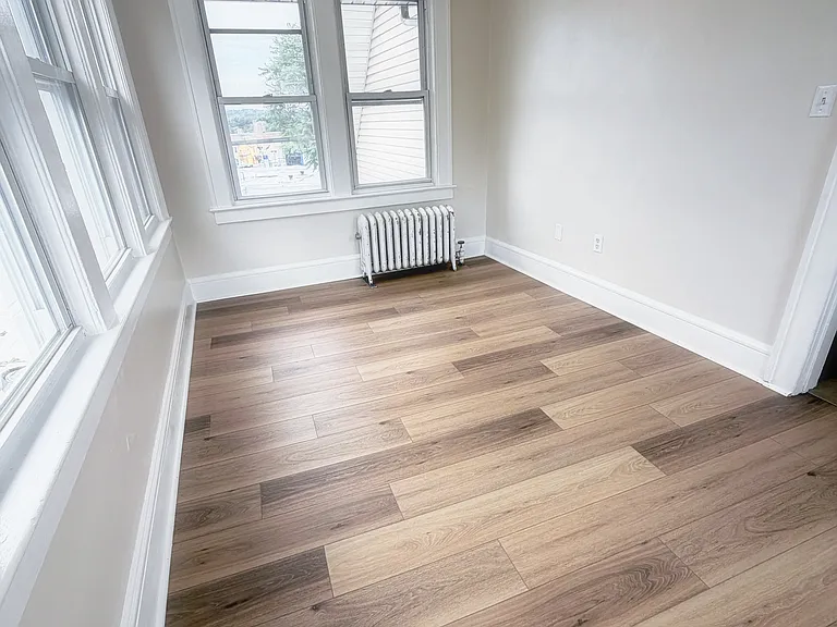 35 Hill St #B — Photo 4