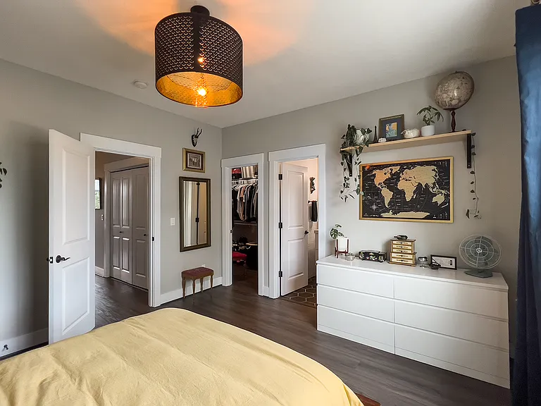 6426 N Maryland Ave — Photo 15