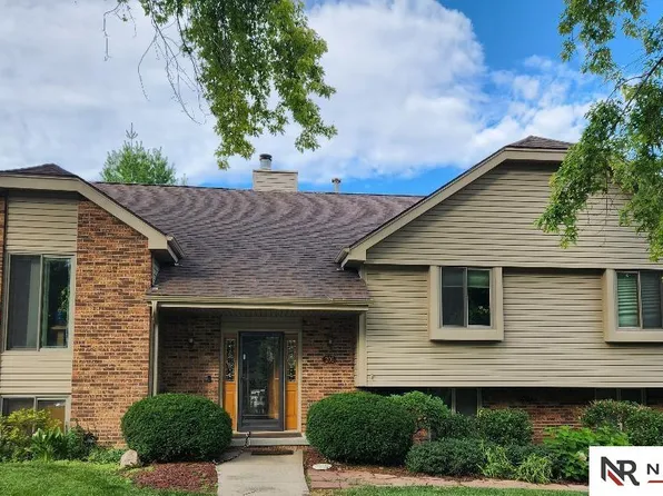 205 N 159th Cir, Omaha, NE 68118