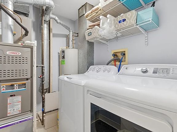 5th image of 5214 Wayne Ave #1R