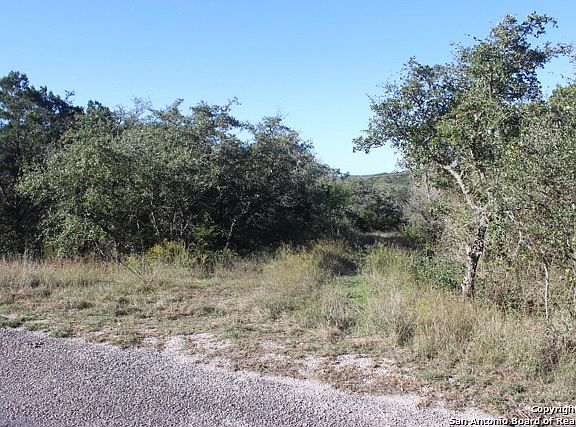 4th image of 15842 San Cayetano