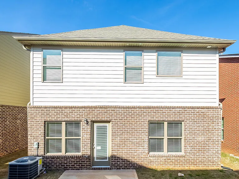 1205 Faye Ct — Photo 17