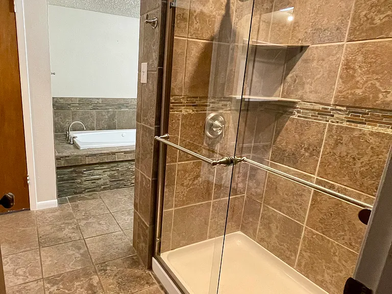 3708 Jeanette Dr — Photo 12