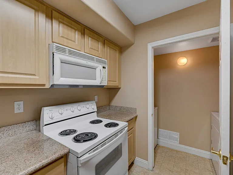 8000 W Badura Ave #2082 — Photo 18