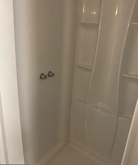 2204 Gaylord Dr — Photo 34