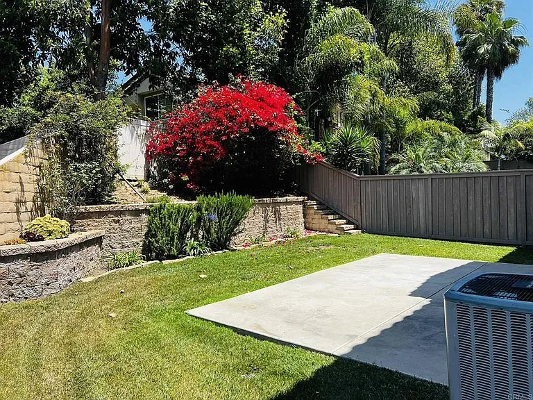 6033 Paseo Hermosa — Photo 15