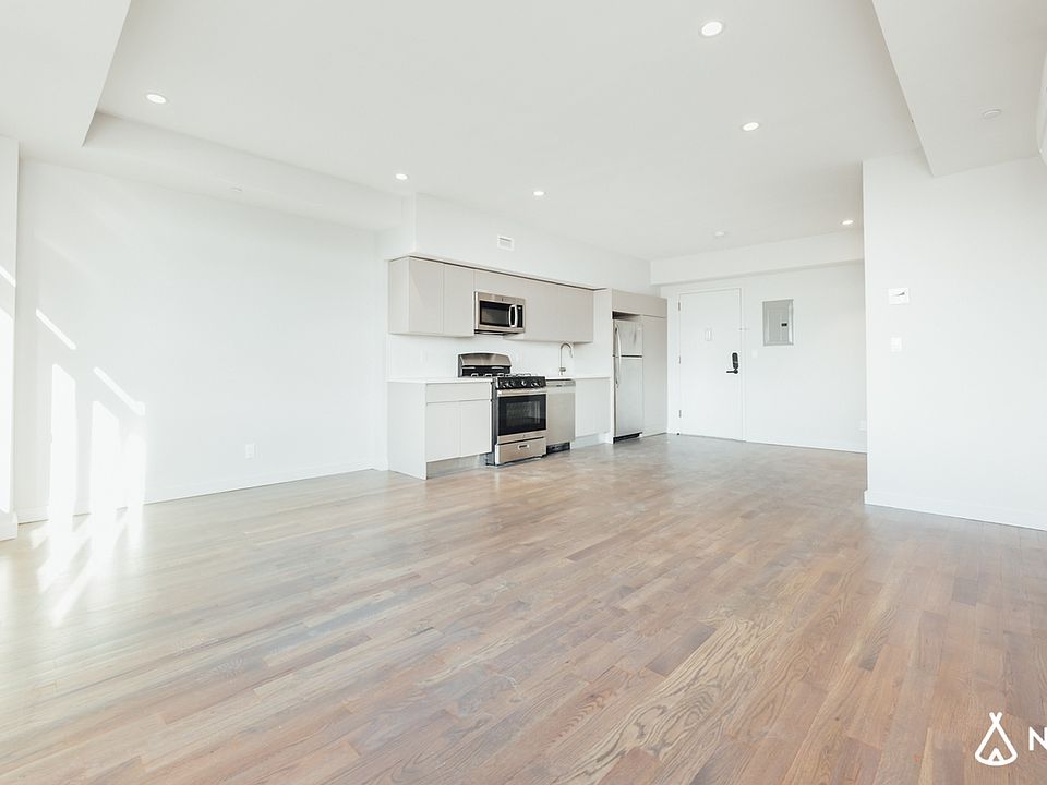 1st image of 594 Bushwick Ave #200
