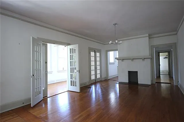 537 Broadway St — Photo 5