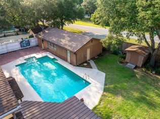 18 Dogwood Dr, Shalimar, FL 32579