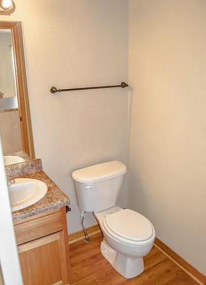 2866 W Hillshire Dr — Photo 5