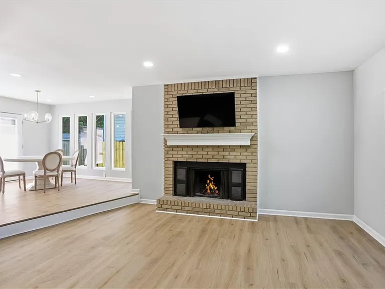 746 Joseph E Lowery Blvd SW — Photo 6