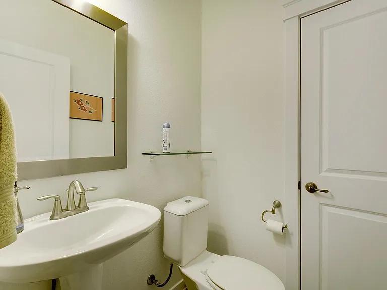 4136 Berkman Dr — Photo 22