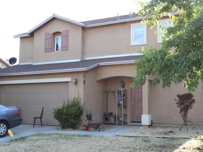 211 S Sol Court, Visalia, CA, 93292