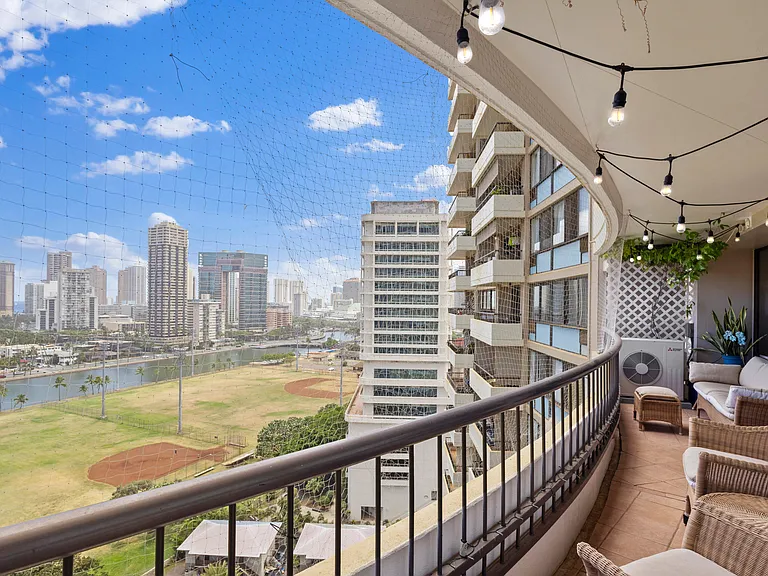 2333 Kapiolani Blvd #1614 — Photo 20