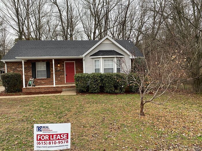 1st image of 220 Scotts Creek Trl