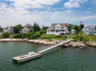 62 Shore Dr, Kingston, MA 02364