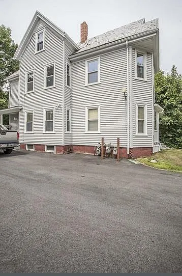 Studio, 700 sqft, $1,400 — Photo 4