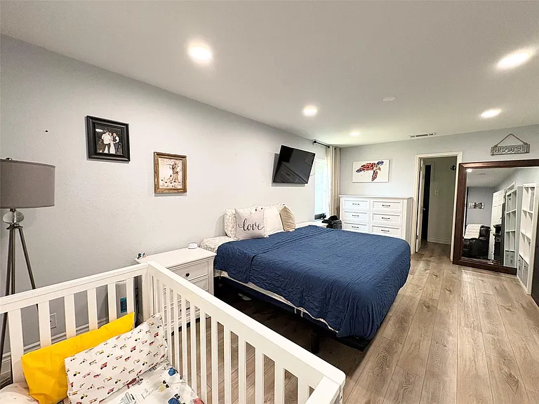 1404 Cedar Park Dr — Photo 17