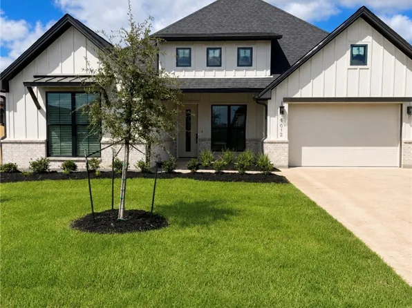 5012 Royal Arch Dr, Bryan, TX 77802