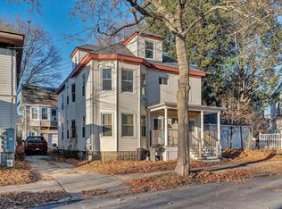 12 Deane St, Portland, ME 04102