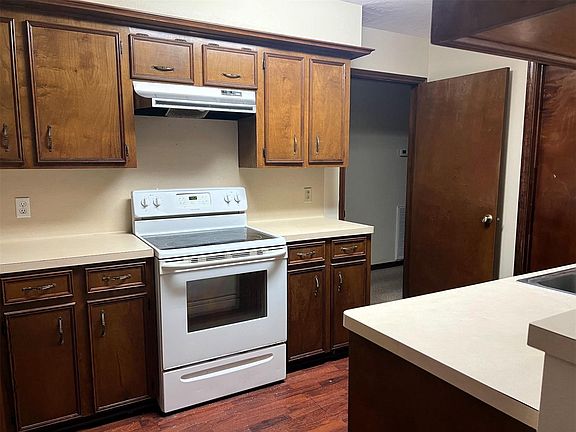 4th image of 102 Briar Ridge Dr