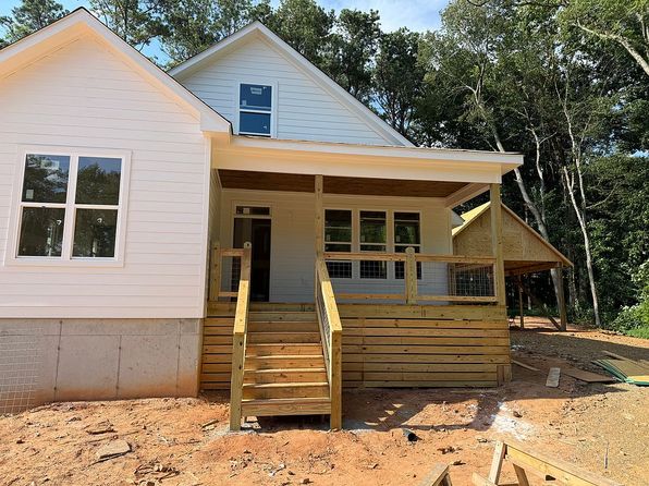 311 Kensington Cir