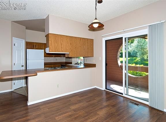 5th image of 5035 Sunsuite Trl