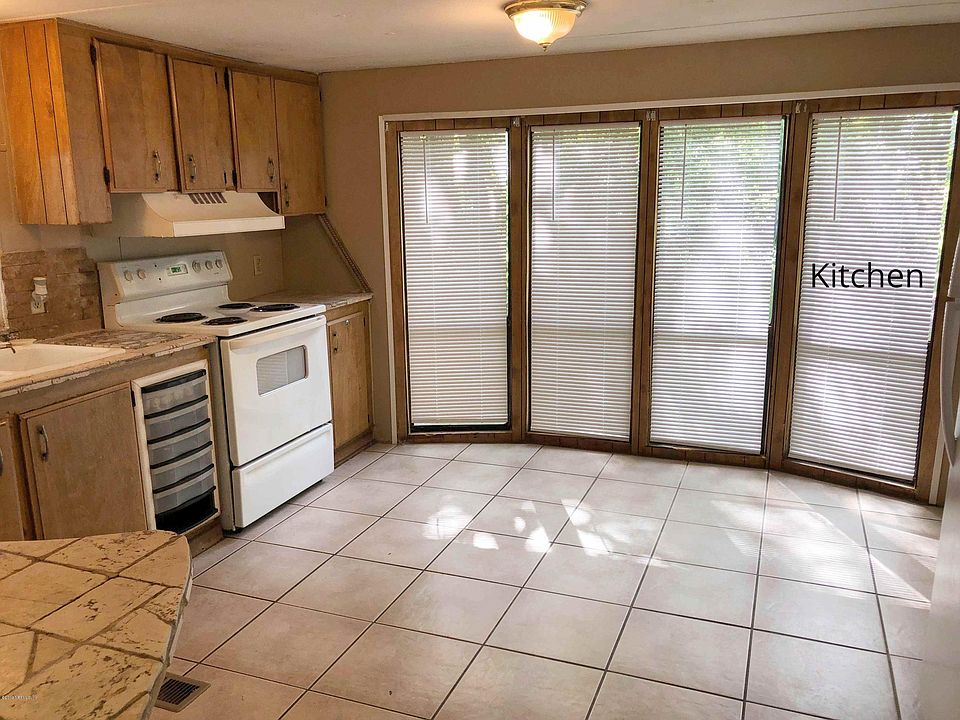1st image of 9516 Kentucky St