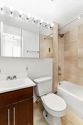 Rented by REAL New York | media 5