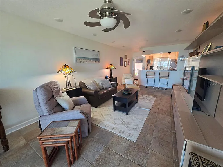 6295 Bahia Del Mar Cir #111 — Photo 13