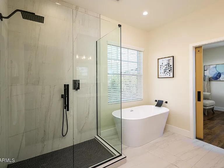 1621 W Medlock Dr — Photo 32