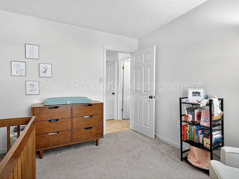 4917 Hillery Ct — Photo 12