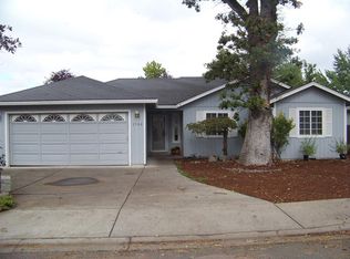 1760 Tanglewood Ln, Medford, OR 97501
