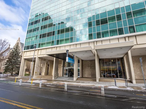 555 E William St APT 18H, Ann Arbor, MI 48104