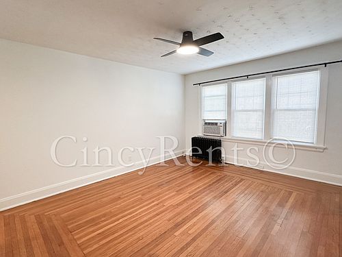 3rd image of 1831 Courtland Ave APT 17