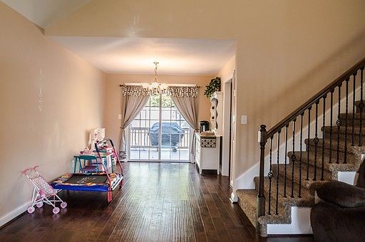 4th image of 3461 Bradfield Dr