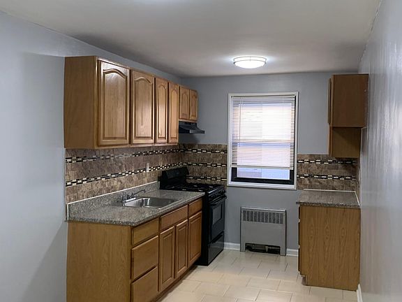 2nd image of 54 S Munn Ave #4B