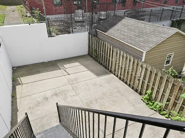 608 East 140th Street image 8 of 11