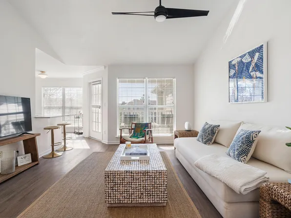 700 Daniel Ellis Dr APT 5303, Charleston, SC 29412