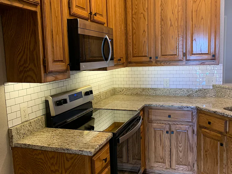 632 Oak View Ct — Photo 11