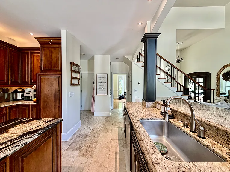 617 Lakeview Landing Rd — Photo 12
