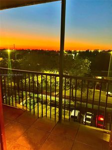 16950 W Dixie Hwy #A627, North Miami Beach, FL, 33160