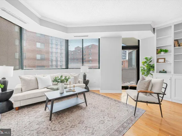 955 26th St NW APT 409, Washington, DC 20037