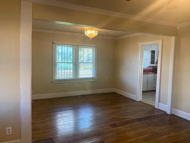 3 bed, 1000 sqft, $1,150 — Photo 3