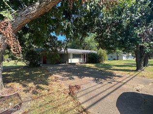 322 S Wheatley St, Ridgeland, MS 39157