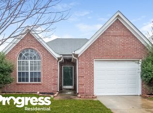 5836 Alexandria Ln, Southaven, MS 38671