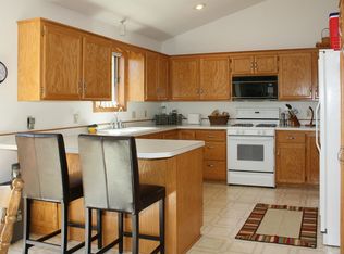 3616 Dunbar Knl N, Brooklyn Park, MN 55443