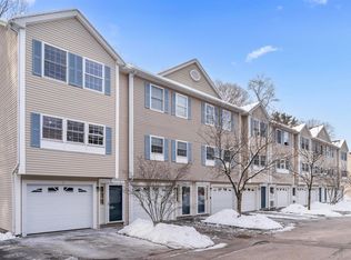 1029 S Mammoth Rd UNIT 7, Manchester, NH 03109